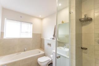 Apartment 39 - 1 On York - George - 6