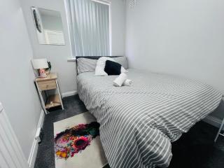 Cosy house Trafford Manchester - 8