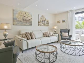 Sitges Spaces Urban Beach Flat- 3 Bedrooms, 3 Bathrooms, Huge Terrace, Near Beach - Sitges - 4