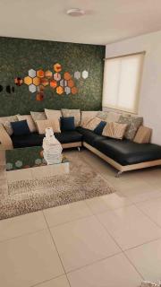 Casa de lujo en privada Castaño - 0