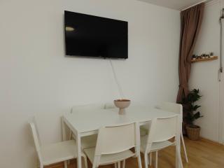 6 Bed Apartment For Work Crews - Bochum - 7