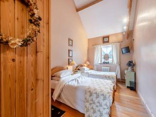 Y Cartws - Llanybydder - 1