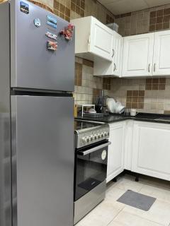 Spacious Studio in Dubai Sports City - 2