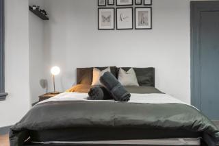 Beautiful Moseley Studio - 1 - 9