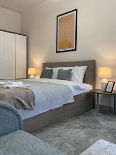 Top City 1BDR Apartment for 4 Guest 2 minutes from Vitosha Bulevard - Sofia - 9