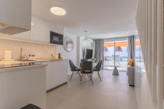 Parque Santiago 1 apartments by Pure Home Tenerife - Playa de las Américas - 4