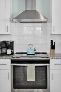 Relax at Home in Jax - 8