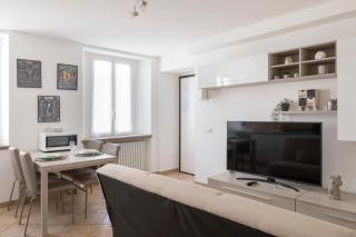 Aura-Elegant Residence in the Heart of Como - Como - 6