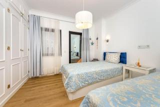 2 Bed-Sleeps 4-Vilamoura Beach-Pool-Spa-Balcony - Quarteira - 9