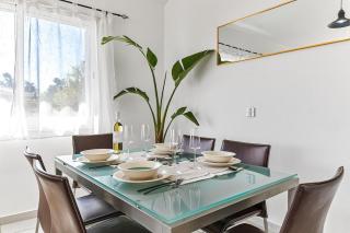 Limnaria Gardens Beautiful Apartment by VICHY - 3