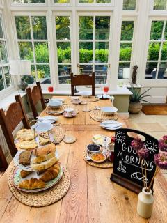 Larchmount House B&B - 3