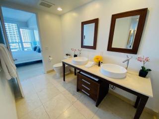 Icon Brickell Water and City Views - Miami - 6