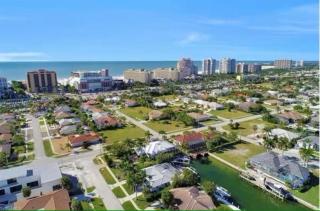 Short walk to Beach Access I Waterfront 3 Bed Home - Marco Island - 7