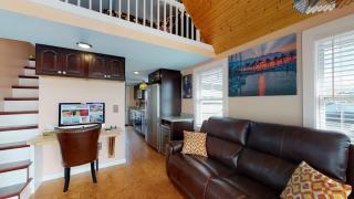The Famous Houseboat in Sanford - Sanford - 9