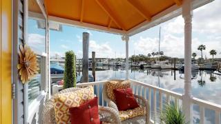 The Famous Houseboat in Sanford - Sanford - 8