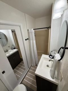 The Cozy Lake House - 5