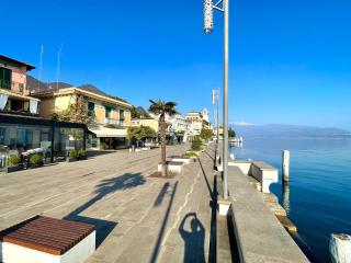 D1MORA Riva Serena - on the Gardone lake promenade - Gardone Riviera - 2