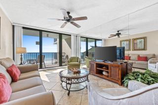 Pelican Walk 402 - 8