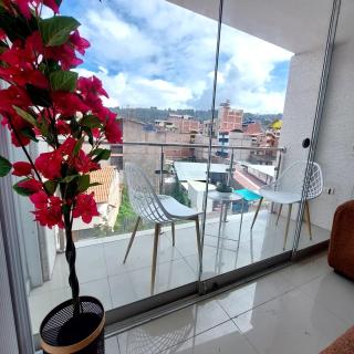 Stylish, Confortable Apartment in Prime Location - San Antonio - 0