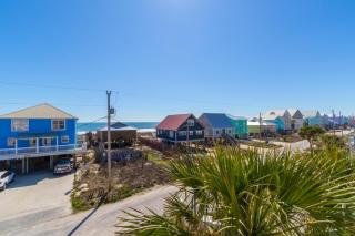 Above The Waves House - Fort Morgan - 9