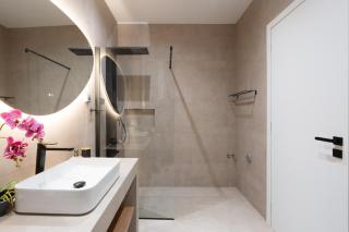 "The Loft" in Athens Heart 2 - 7