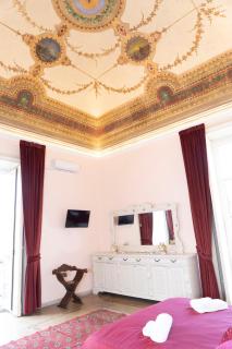 ETNA QUEEN luxury home - 0