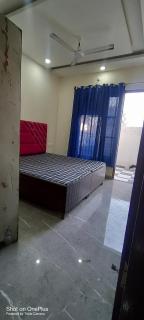 Home Stay - - 6