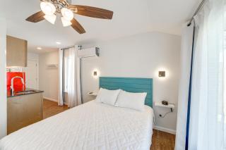 Walk to Gathering Place and Brookside Tulsa Studio - 5