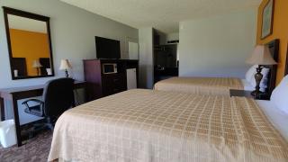 Countryside Inn & Suites - Idabel - 3