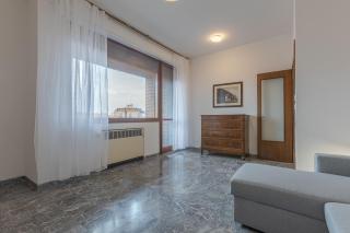 Roomy Apartment near UniBo & Porta San Donato - Bolonia - 4