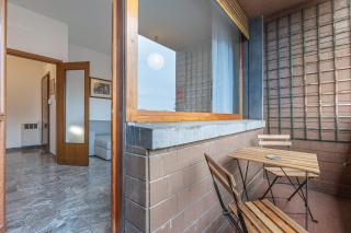 Roomy Apartment near UniBo & Porta San Donato - Bolonia - 2