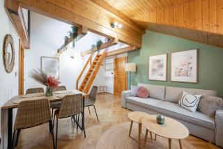 Delux Romantic Stay Prague - 0