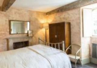 Tudor Romance- a historic manor house for holiday and corporate stays - 9