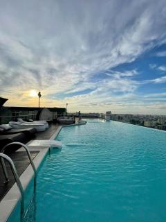 Luxury 2-bedroom apartment with Gym, Pool, Park - 6