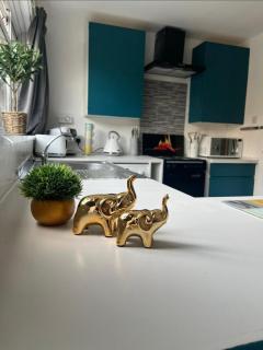 Spacious Townhouse - 1