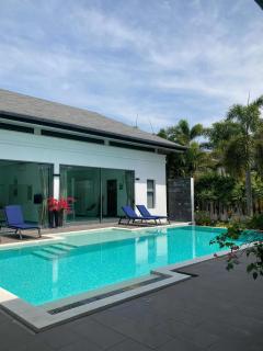 Luxury Pool Villa Nai Harn - 9