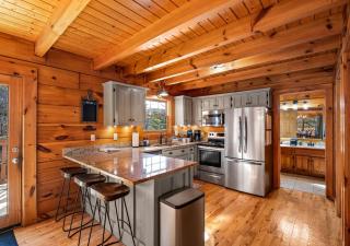 Family Friendly, Dollywood, Cal Ripken, Hot Tub - Pigeon Forge - 2