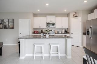 4Br Disney Legoland Corporate Family Getaway - 4