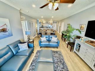 Tropic Winds 702 - 1