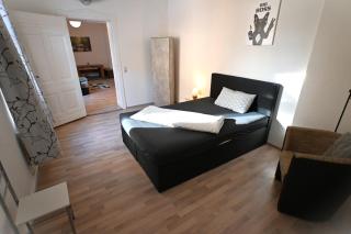 MeisterWerk Apartments - Buntes Haus - 2