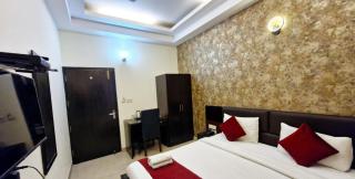Atlas Inn Stay Near IGI Airport T3 - 2