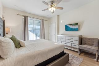 Hyperspace Hideaway - 3