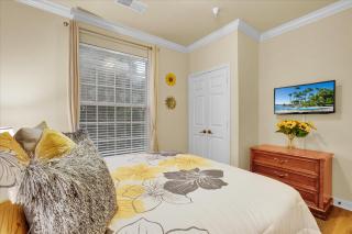 Tuscana Resort 3 Bedroom Condo Clubhouse Access 8 miles to Disney - 1