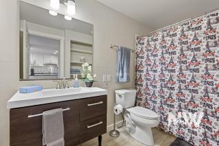Twin Lakes Village 3-Story Townhouse Golf Views Steam Shower Wet Bar Game Room Pool - Rathdrum - 2