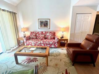 Top Floor Private Villa Close to Everything Amenity Cards Available 1819 - Johns Island - 6