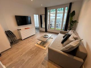 Le Montana - Festival-Centre-VueMer-Clim-Wifi - Cannes - 9
