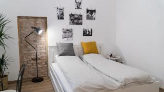 City Center Festival Apartment - 9