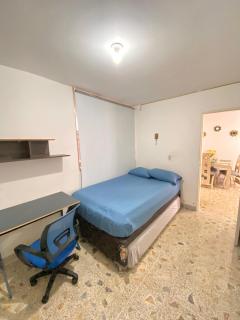 Apartamento comodo y acogedor Laureles - Medellín - 5
