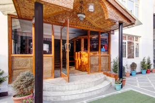 Townhouse Rajbagh Formerly Hotel Modern - Srinagar - 8
