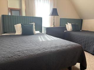 Mixon Villa-Laurel - 3